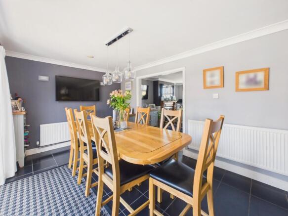 4 bed End of Terrace for sale Image 9