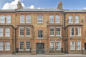 Flat 31, Newlands Terrace, Queenstown Road, London SW8 3RL