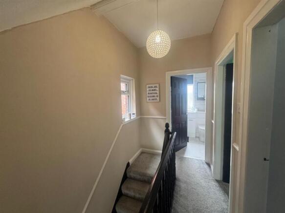 2 bed Semi-Detached for sale Image 4