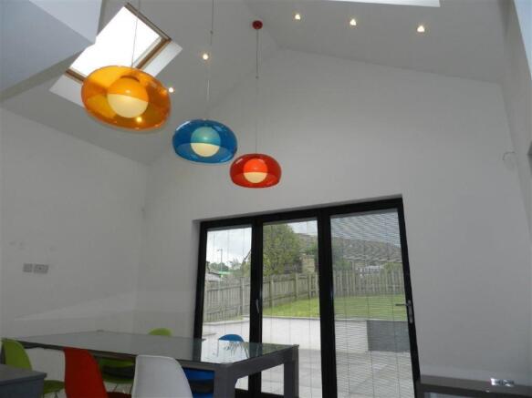 Dining kitchen