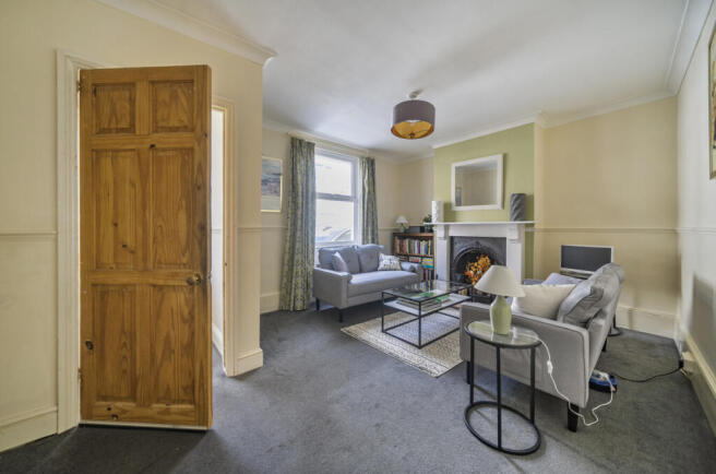 1355284-1-68c3ecb...