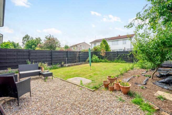 3 bed Semi-Detached for sale Image 12