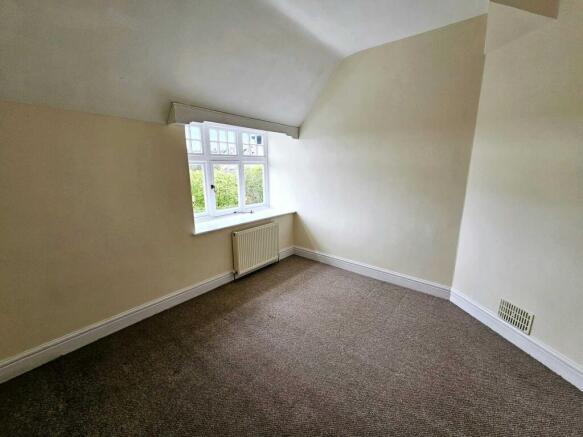 3 bed Maisonette for sale Image 8