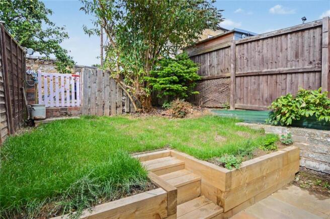 2 bed Terraced for sale Image 9