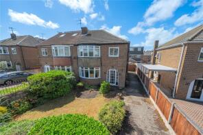 7, Primley Park Way, Alwoodley, Leeds LS17 7LG