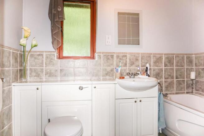 Master En-suite