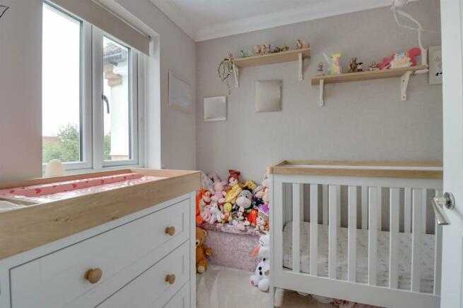 8 WOODBERRY ROAD-9b.jpg