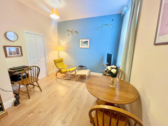 1 bed Ground Flat for sale Image 4