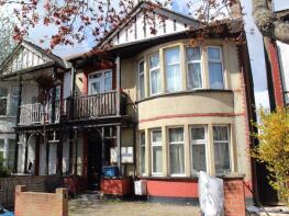 39, Brightwell Avenue, Westcliff-on-sea SS0 9EB