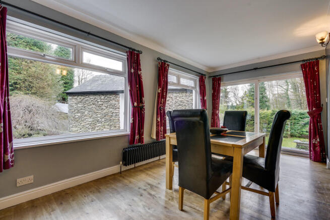 Open Plan Dining ...