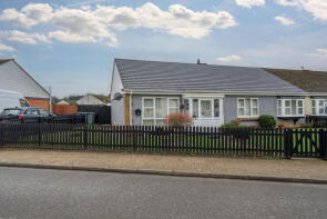 8, Greenways, Woodbridge IP12 3TR