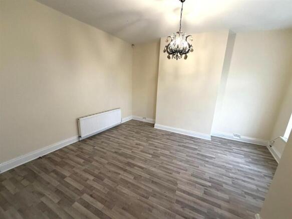 WhatsApp Image 2026-03-13 at 15.41.07 (4).jpeg