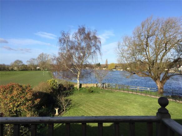 Garden and Mooring