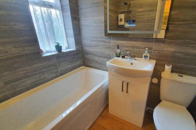 Bathroom/Wc