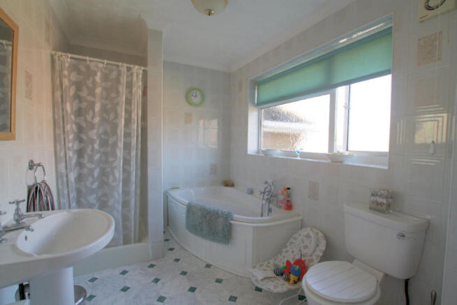 Photo 9