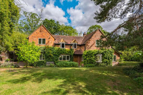 Summercoombe, Golden Valley, Malvern WR13 6AA