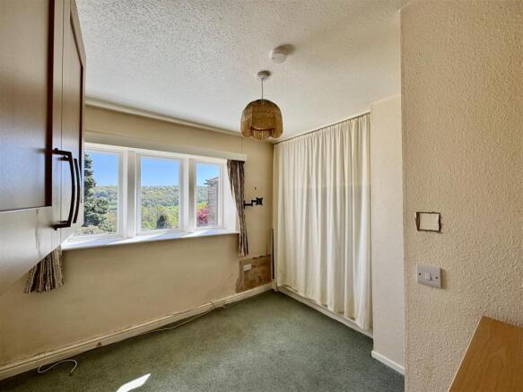 Fenay Lane, Almondbury, Huddersfield, HD5 8UN photo 4