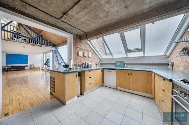 Open-Plan Living, Dining & Kitchen Area