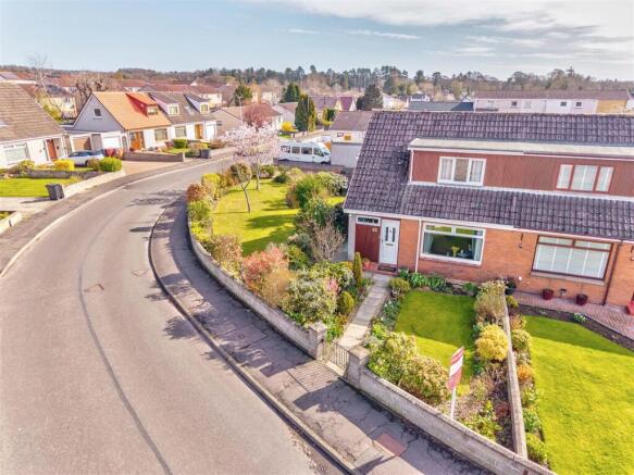 12 Hawick Drive Dundee-21.JPG