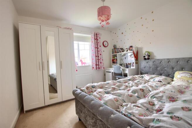 3 bed Detached for sale Image 8