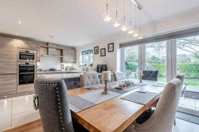 Kitchen/diner/sitting room