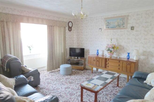 Lounge: