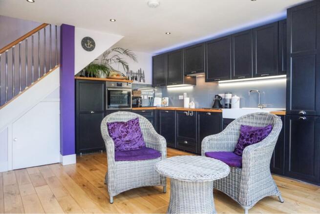 Kitchen/Breakfast