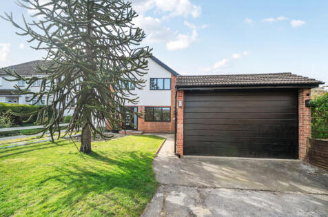 Beetons Avenue, Ash, Surrey, GU12