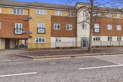 Eagle Way, Hampton Centre, PE7