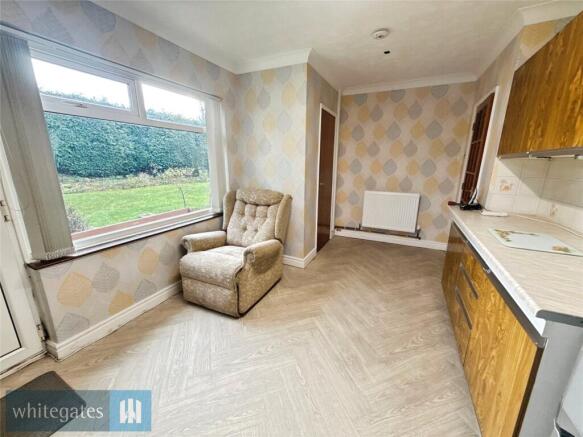 2 bed Bungalow for sale Image 8