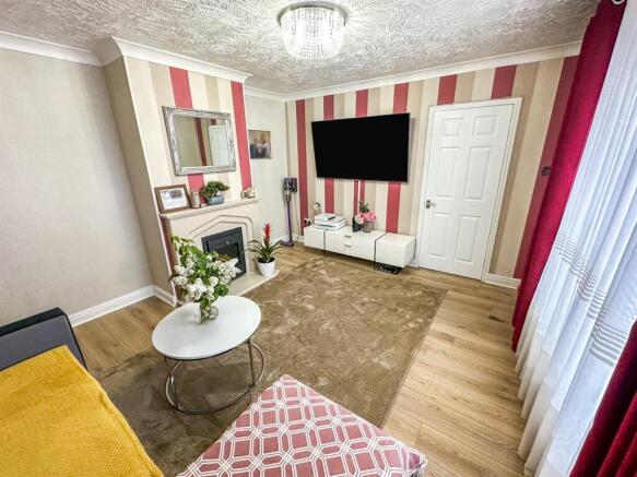 Shakespeare Way, Corby photo 2
