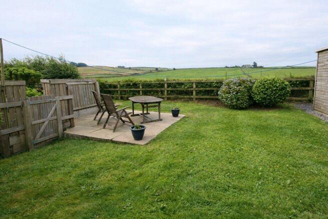 2 bed Cottage for sale Image 11