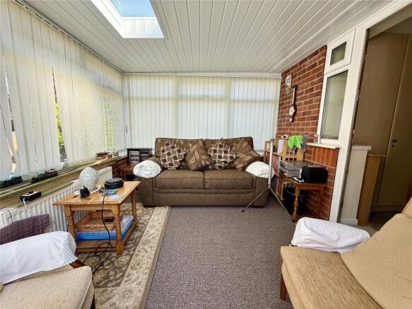 2 bed Bungalow for sale Image 6