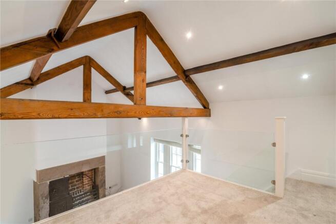 2 bed Flat for sale Image 12