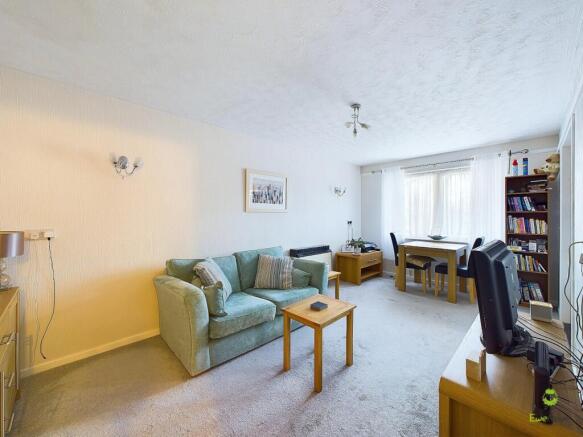 Presented by Nicoleta at EweMove Bexleyheath and D