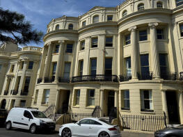 Flat 3b, 56, Brunswick Square, Hove BN3 1EF