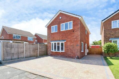 Pimpern Close, Poole, Dorset, BH17