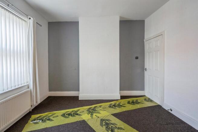 2 bed Terraced for sale Image 10