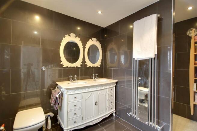 En-suite Shower Room