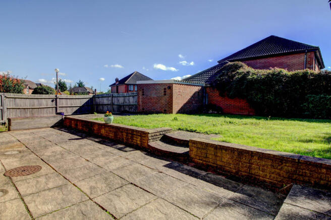 Garden (4)