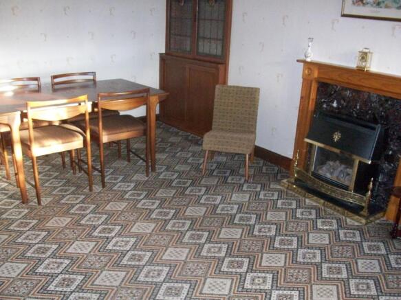 Sitting/Dining Room