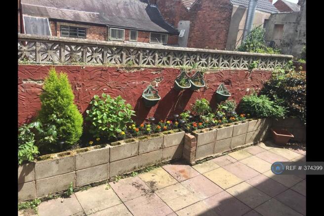 Courtyard Garden