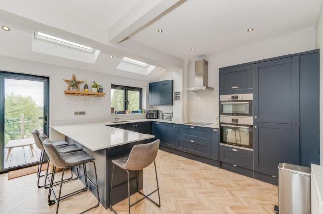 KITCHEN, DINER AND LIVING ROOM