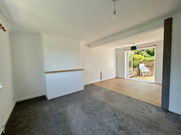 3 bed Semi-Detached for sale Image 4