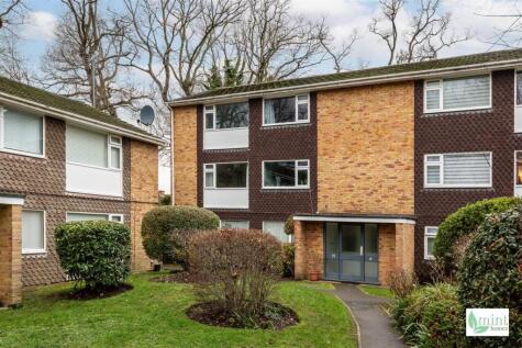 Hayden Court, New Haw, Addlestone