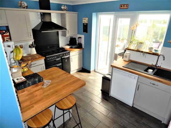 Kitchen/Breakfast Room