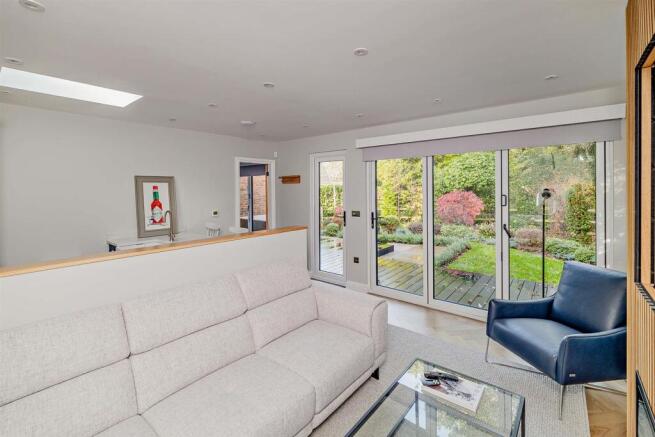 8668417-stills-interior30(1)-800.jpg