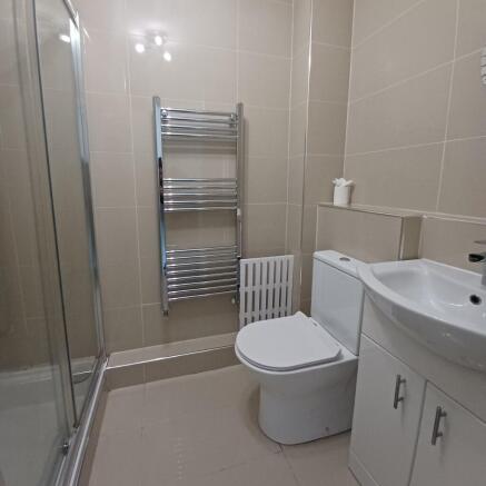En-suite Bathroom
