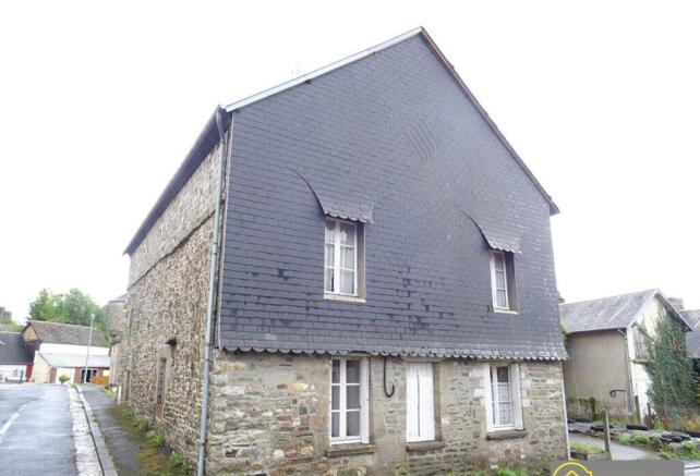 Photo 3