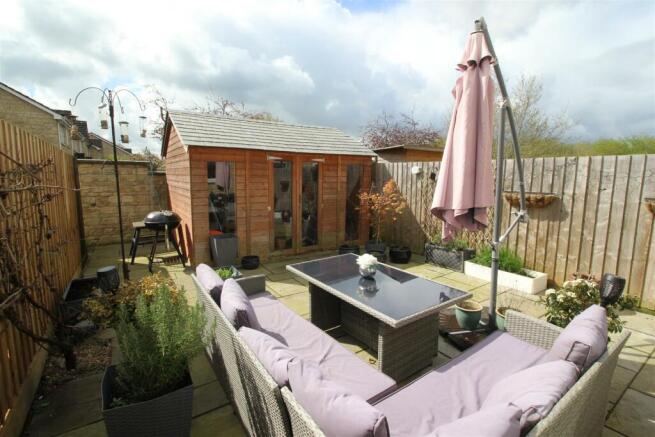Rear Aspect Garden